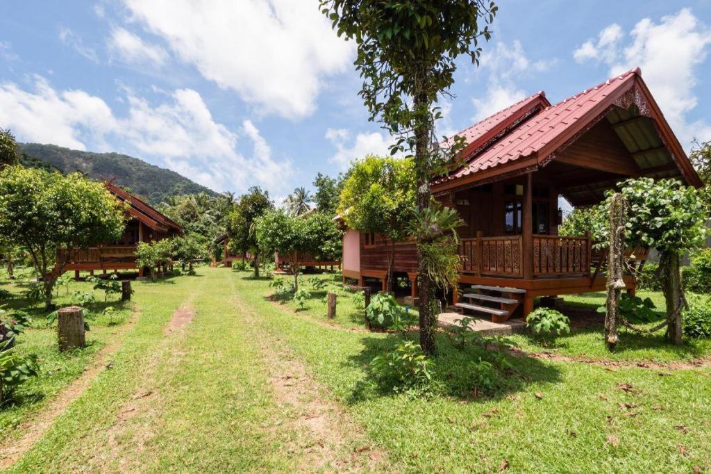 Oyo 1143 Phet Luran Thai Resort Kohchang كو تشانغ المظهر الخارجي الصورة