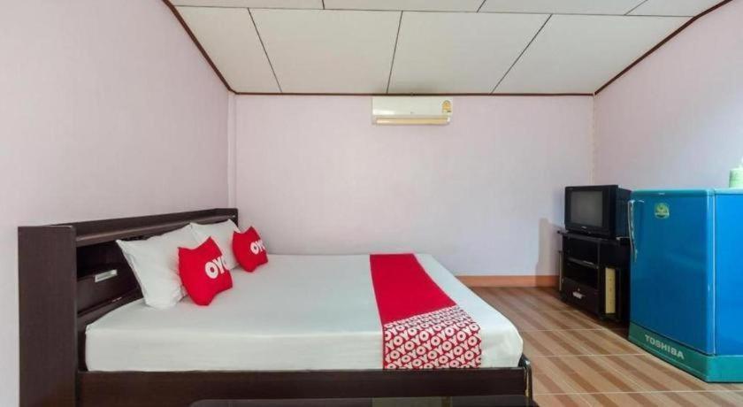 Oyo 1143 Phet Luran Thai Resort Kohchang كو تشانغ المظهر الخارجي الصورة