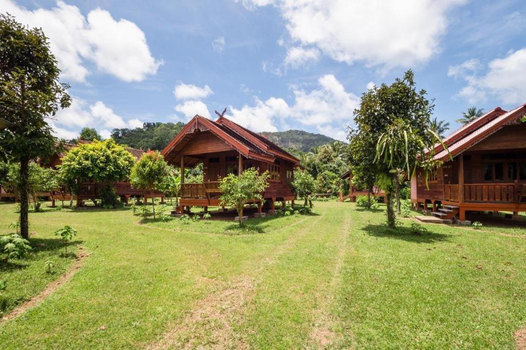 Oyo 1143 Phet Luran Thai Resort Kohchang كو تشانغ المظهر الخارجي الصورة